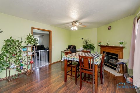 Tiny photo for 29479 Harriet Street, Millbury, OH 43447 (MLS # 6136453)