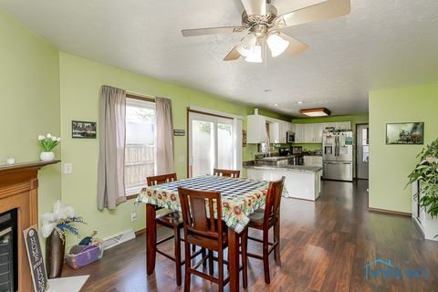 Tiny photo for 29479 Harriet Street, Millbury, OH 43447 (MLS # 6136453)