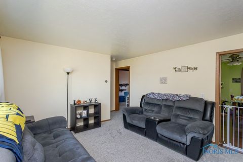 Tiny photo for 29479 Harriet Street, Millbury, OH 43447 (MLS # 6136453)