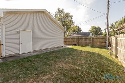 Tiny photo for 29479 Harriet Street, Millbury, OH 43447 (MLS # 6136453)