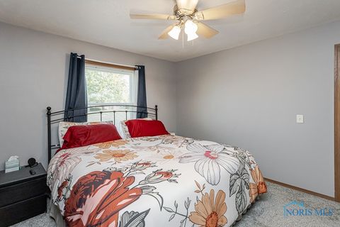 Tiny photo for 29479 Harriet Street, Millbury, OH 43447 (MLS # 6136453)