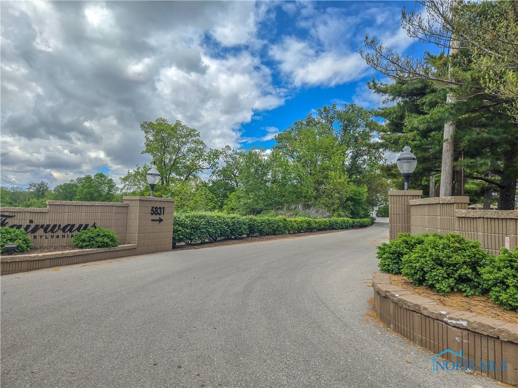 5831 Monroe Street #602, Sylvania, Ohio image 3