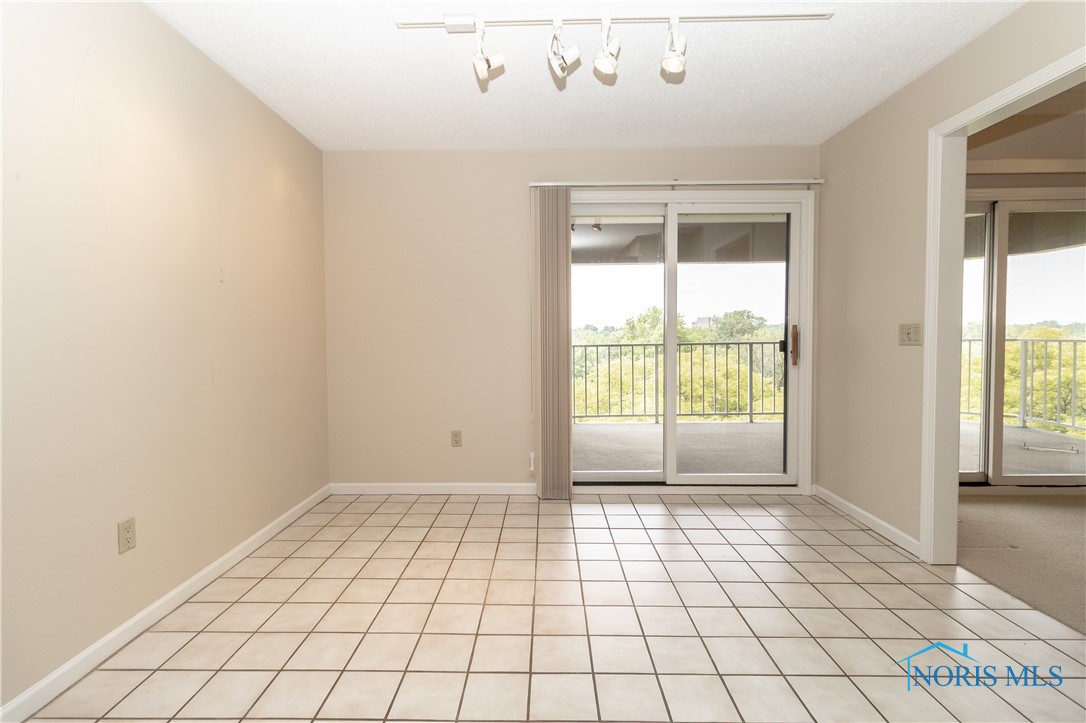 5831 Monroe Street #602, Sylvania, Ohio image 25