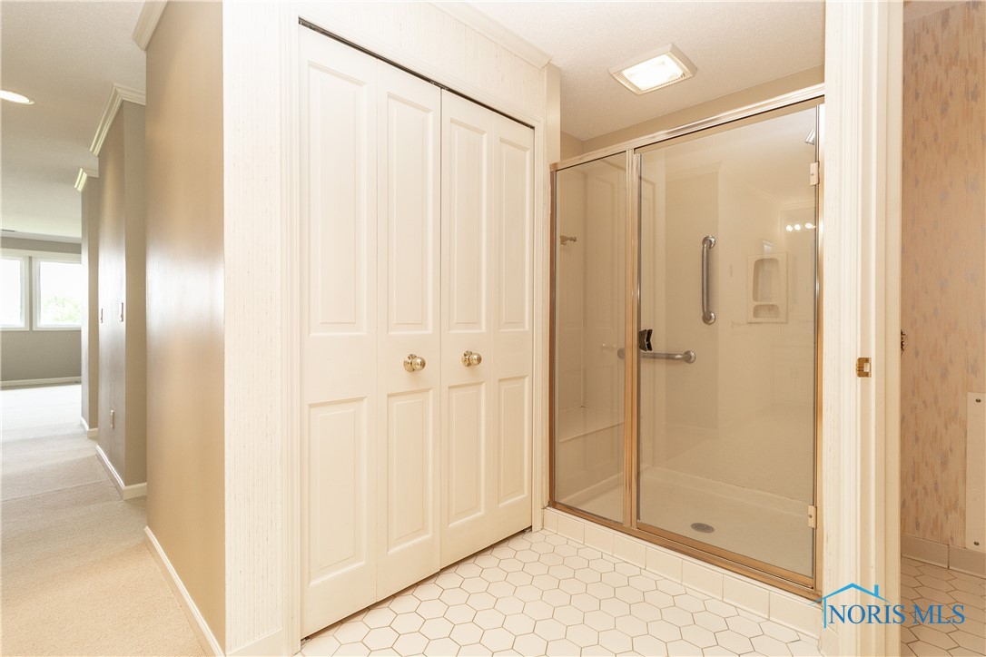 5831 Monroe Street #602, Sylvania, Ohio image 33