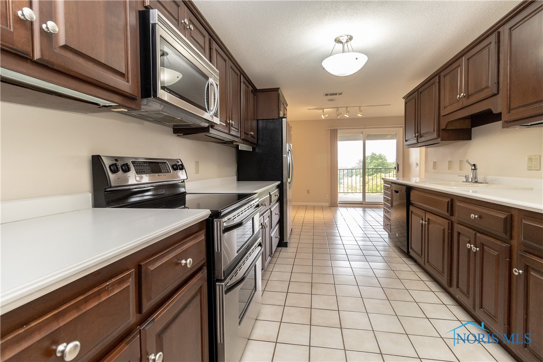 5831 Monroe Street #602, Sylvania, Ohio image 21