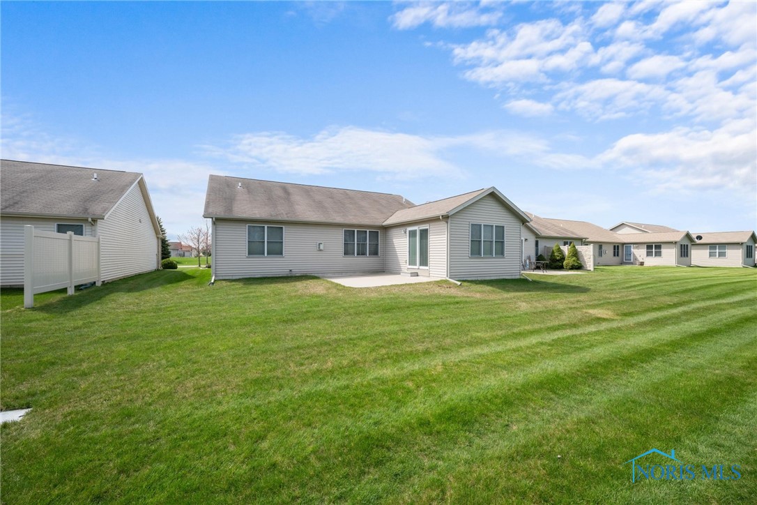 10874 Waterview Drive, Perrysburg, Ohio image 32