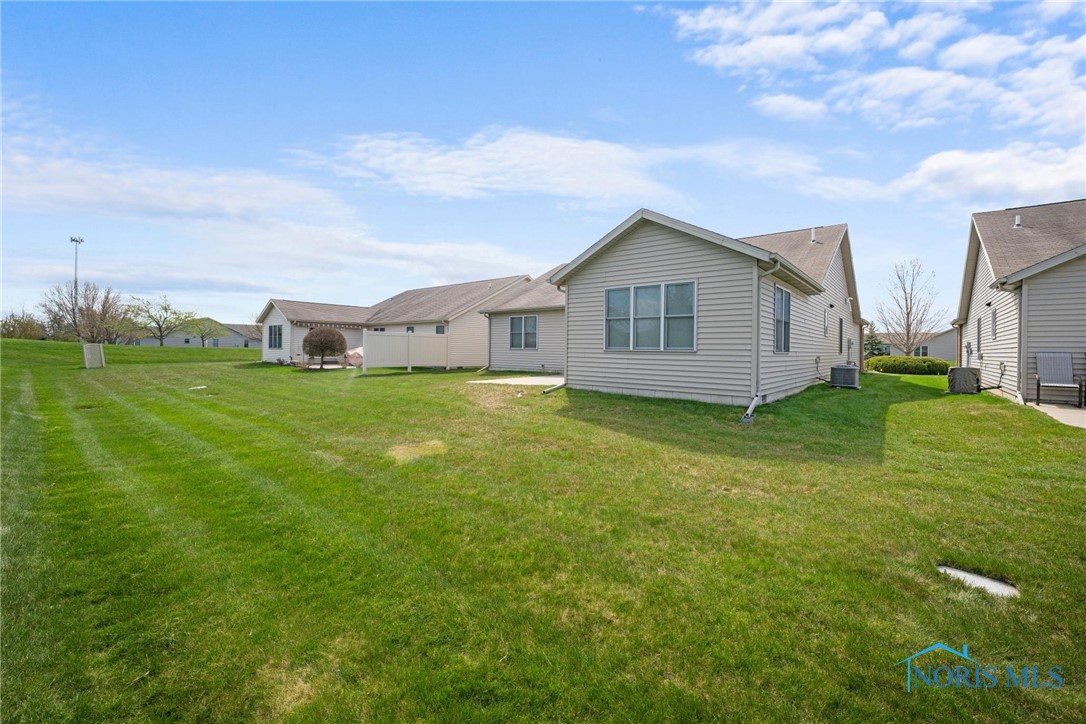 10874 Waterview Drive, Perrysburg, Ohio image 30