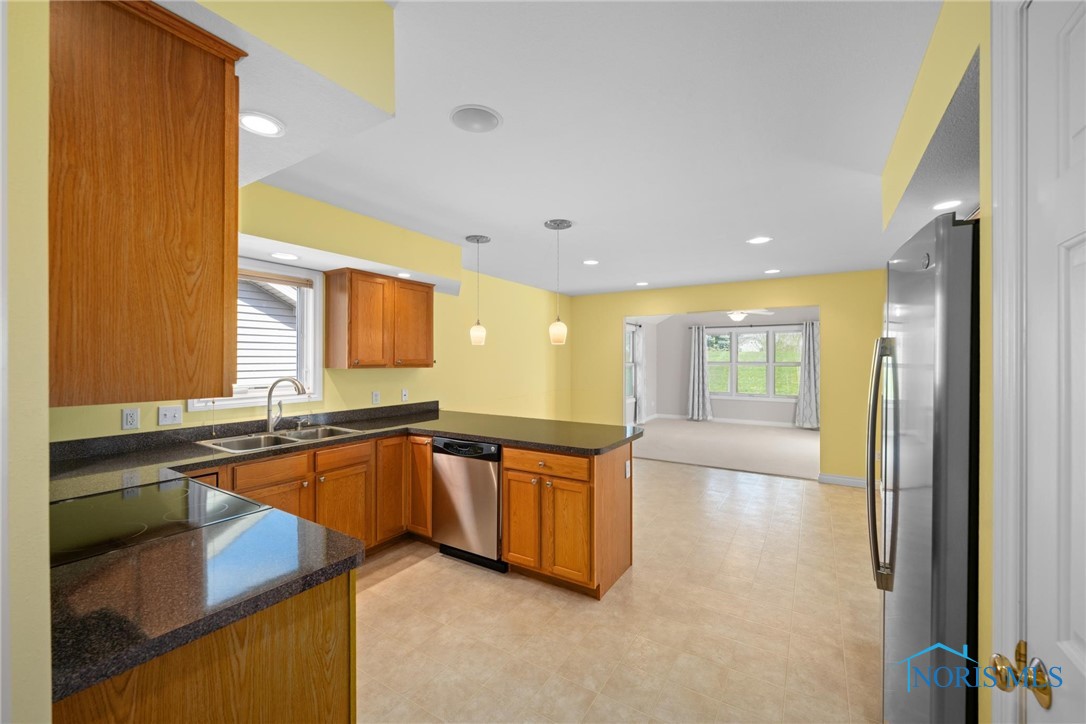 10874 Waterview Drive, Perrysburg, Ohio image 25