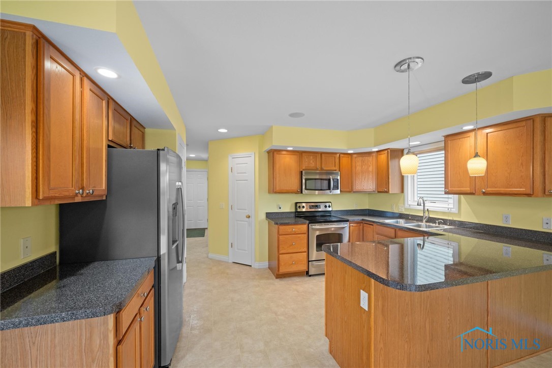 10874 Waterview Drive, Perrysburg, Ohio image 23