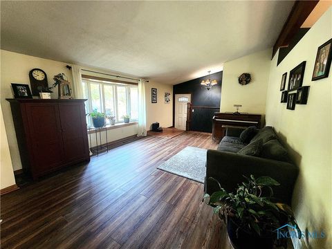 Tiny photo for 19972 County Road X, Archbold, OH 43502 (MLS # 6132940)