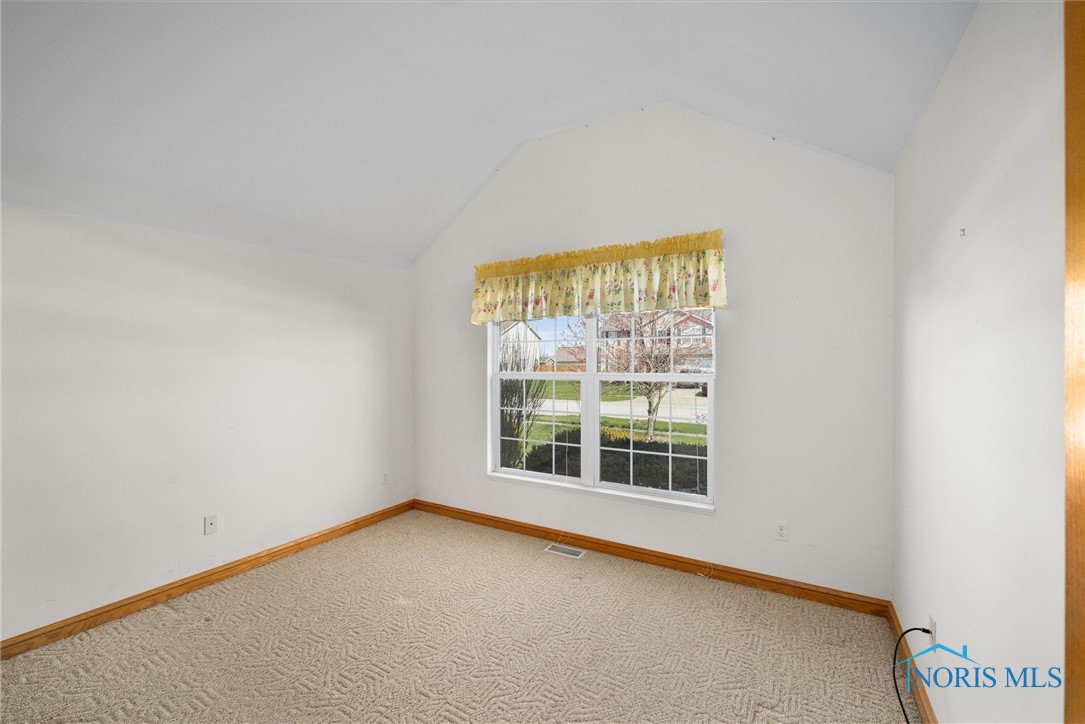 216 E Greenwood Drive, Haskins, Ohio image 7