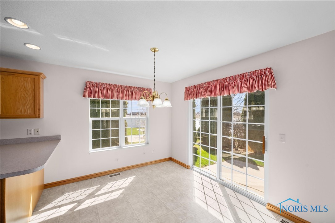 216 E Greenwood Drive, Haskins, Ohio image 19