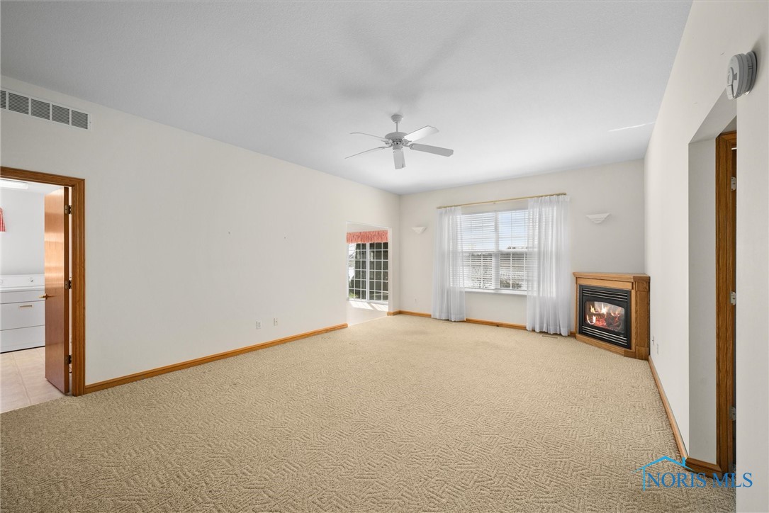 216 E Greenwood Drive, Haskins, Ohio image 12