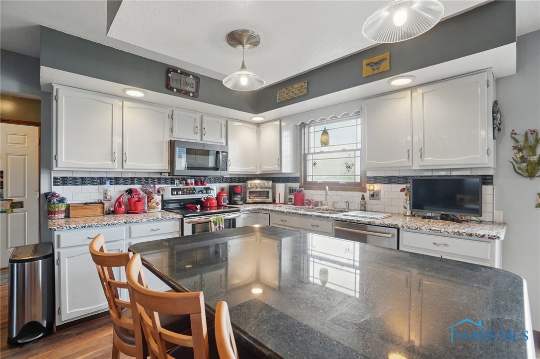 7922 Windmill Court, Sylvania, Ohio image 9
