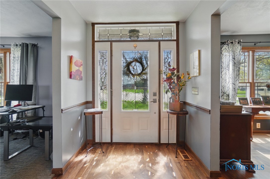 7922 Windmill Court, Sylvania, Ohio image 3