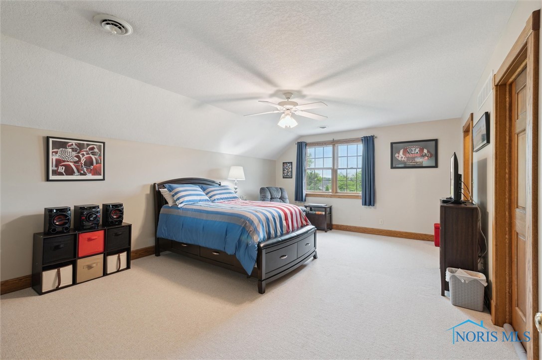 1903 Greystone Drive, Findlay, Ohio image 33