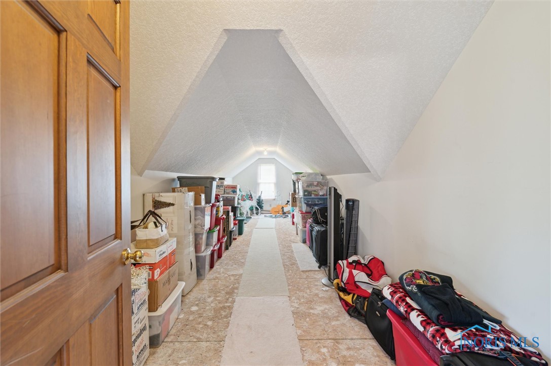 1903 Greystone Drive, Findlay, Ohio image 38