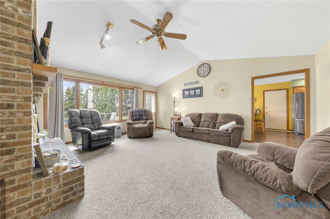 9389 County Road N2, Napoleon, Ohio image 3