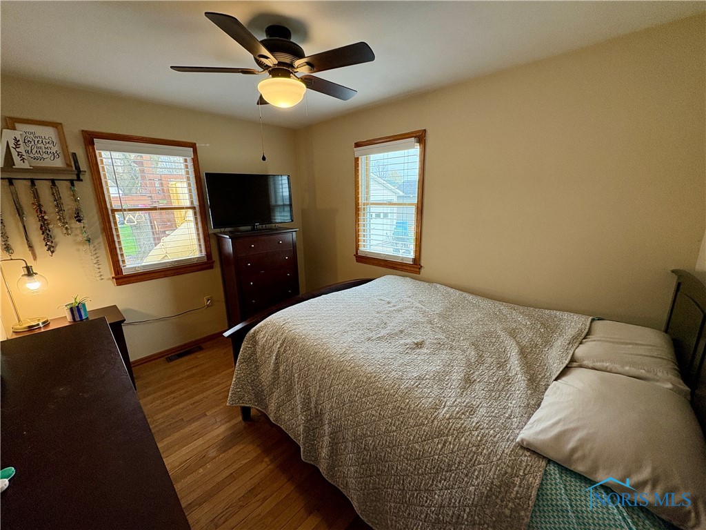 825 S Myrtle Avenue, Willard, Ohio image 12