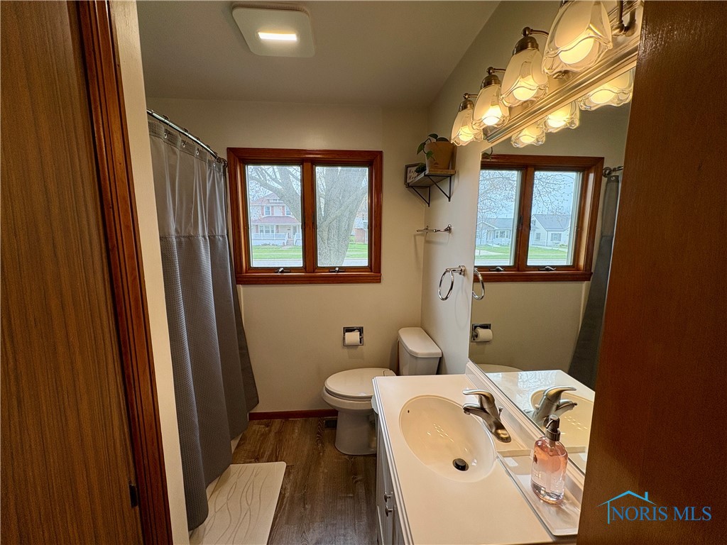 825 S Myrtle Avenue, Willard, Ohio image 18