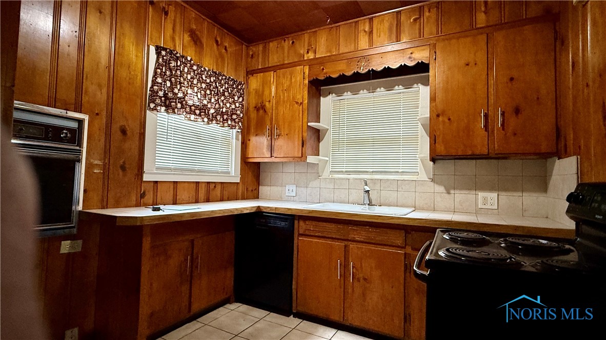2659 Oak Grove Place, Toledo, Ohio image 12