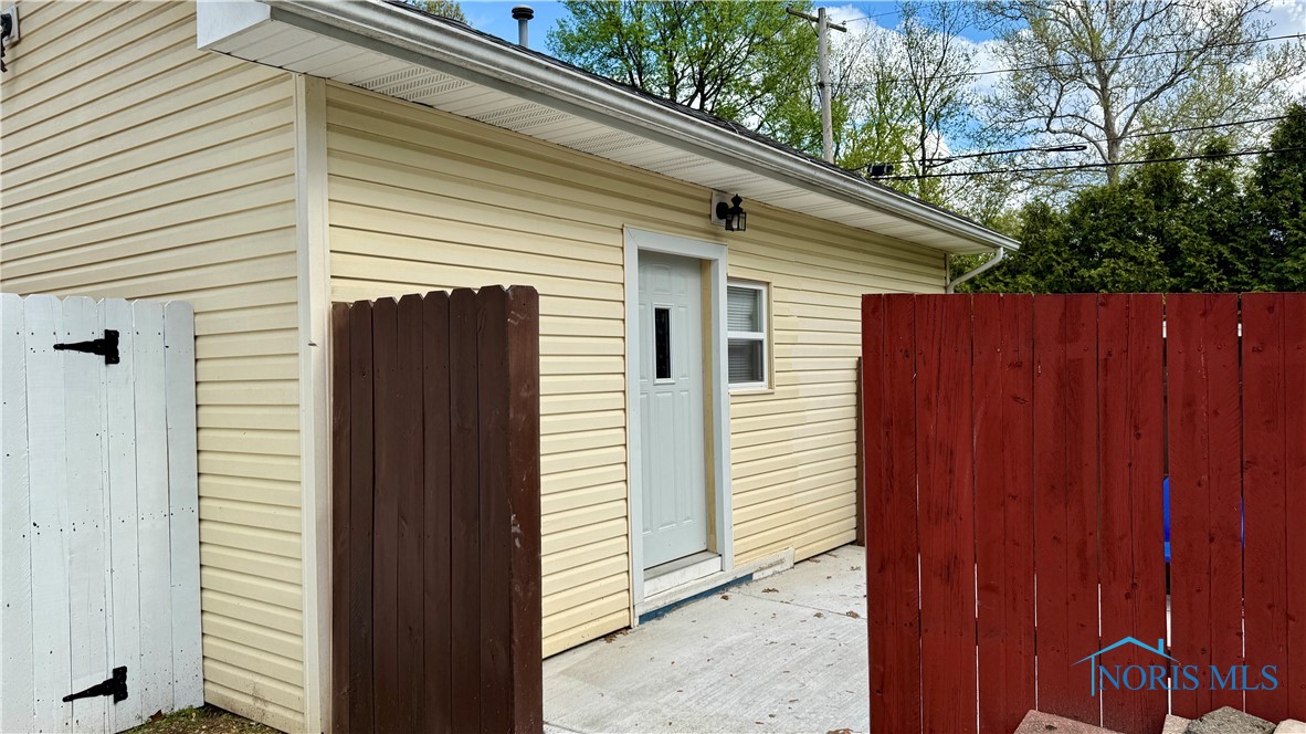 2659 Oak Grove Place, Toledo, Ohio image 22