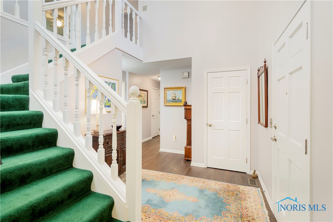765 Ashbury Drive, Perrysburg, Ohio image 4