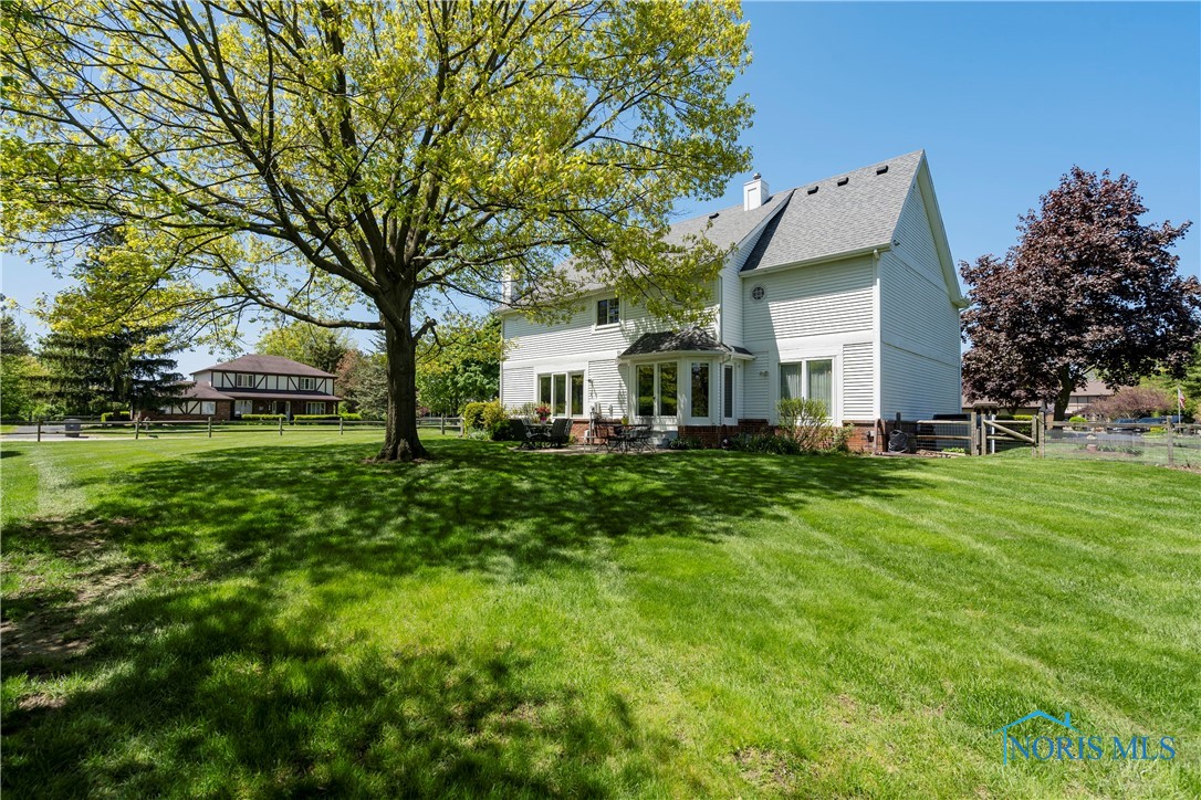 765 Ashbury Drive, Perrysburg, Ohio image 30
