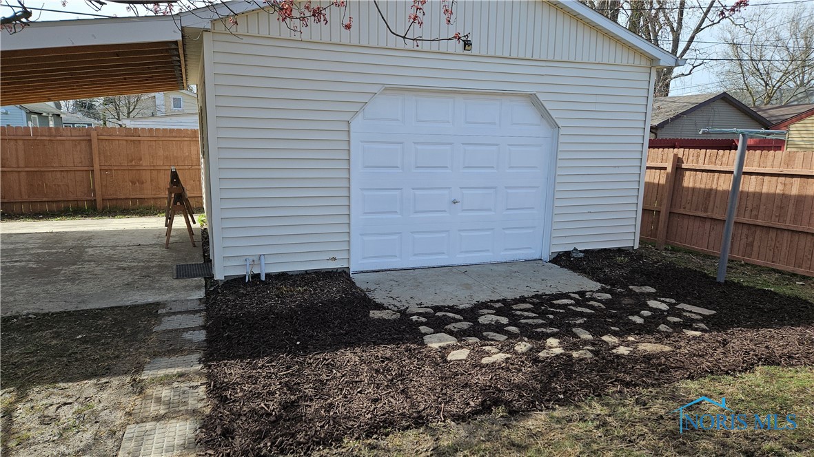 2740 Mechanic Street, Oregon, Ohio image 10