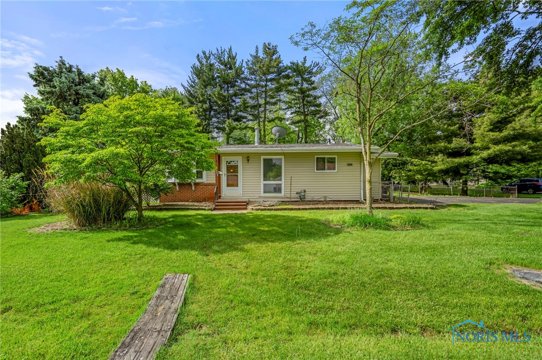 1765 Newport Avenue, Toledo, Ohio image 1