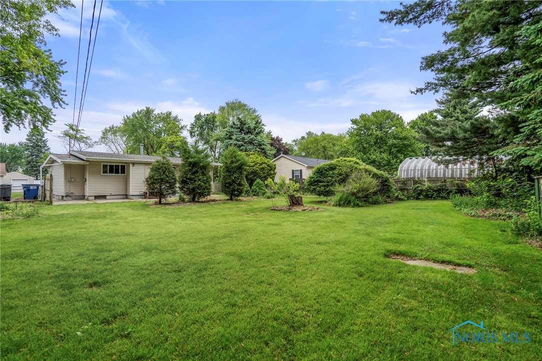 1765 Newport Avenue, Toledo, Ohio image 27