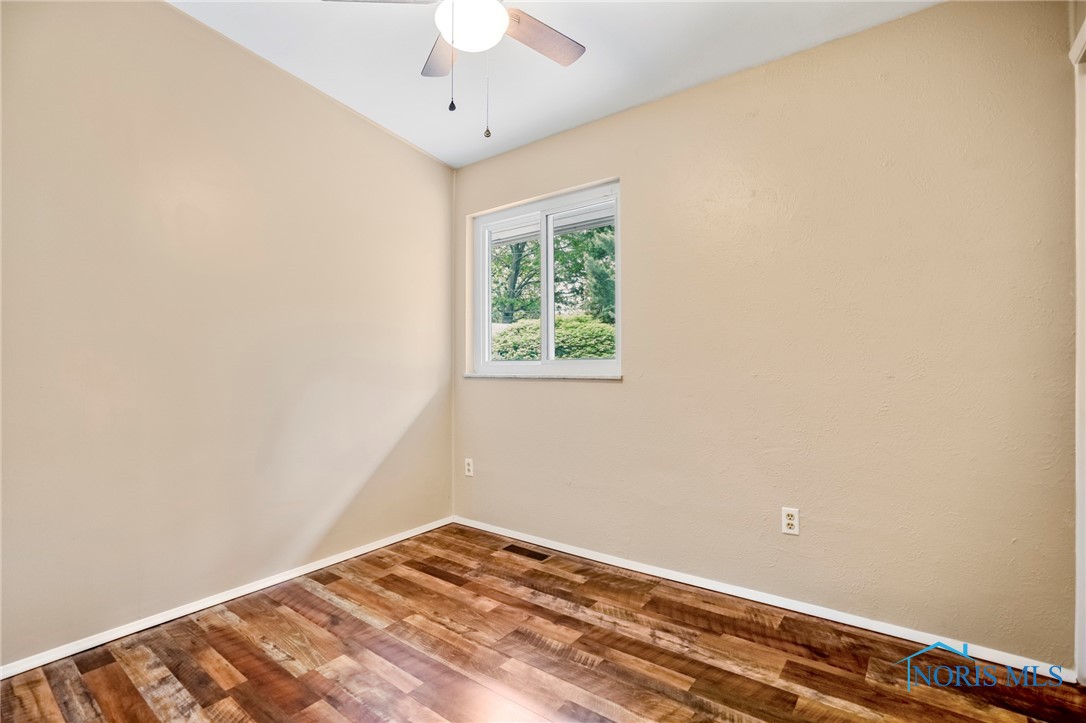 1765 Newport Avenue, Toledo, Ohio image 14