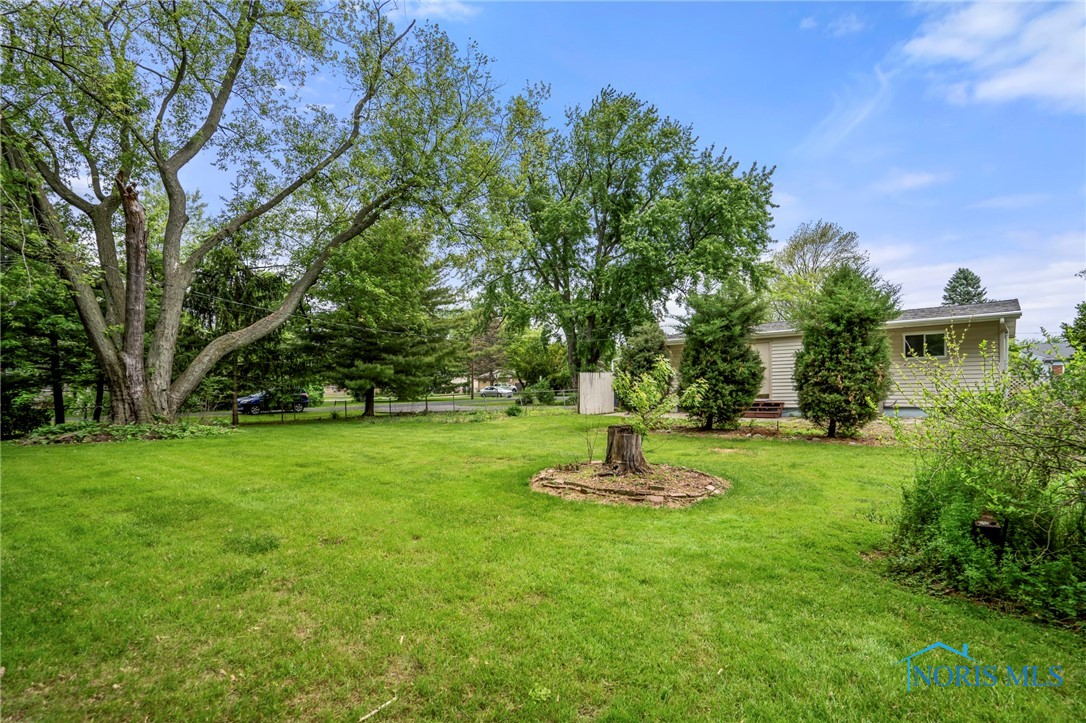 1765 Newport Avenue, Toledo, Ohio image 28