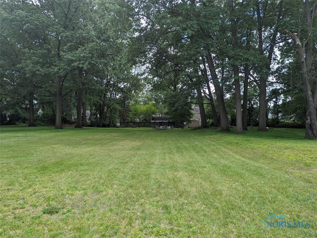 2431 Oak Grove Place, Toledo, Ohio image 32