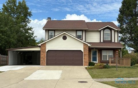 Photo of 130 W Pinewood Avenue, Defiance, OH 43512 (MLS # 6136312)