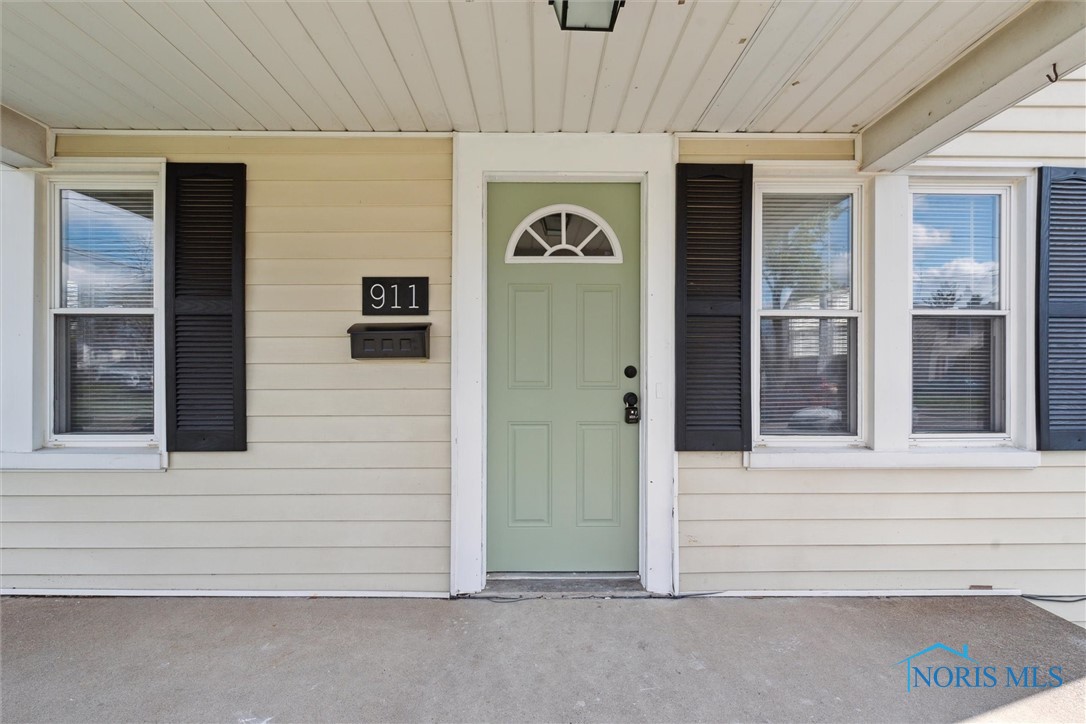 911 Alvison Road, Toledo, Ohio image 4