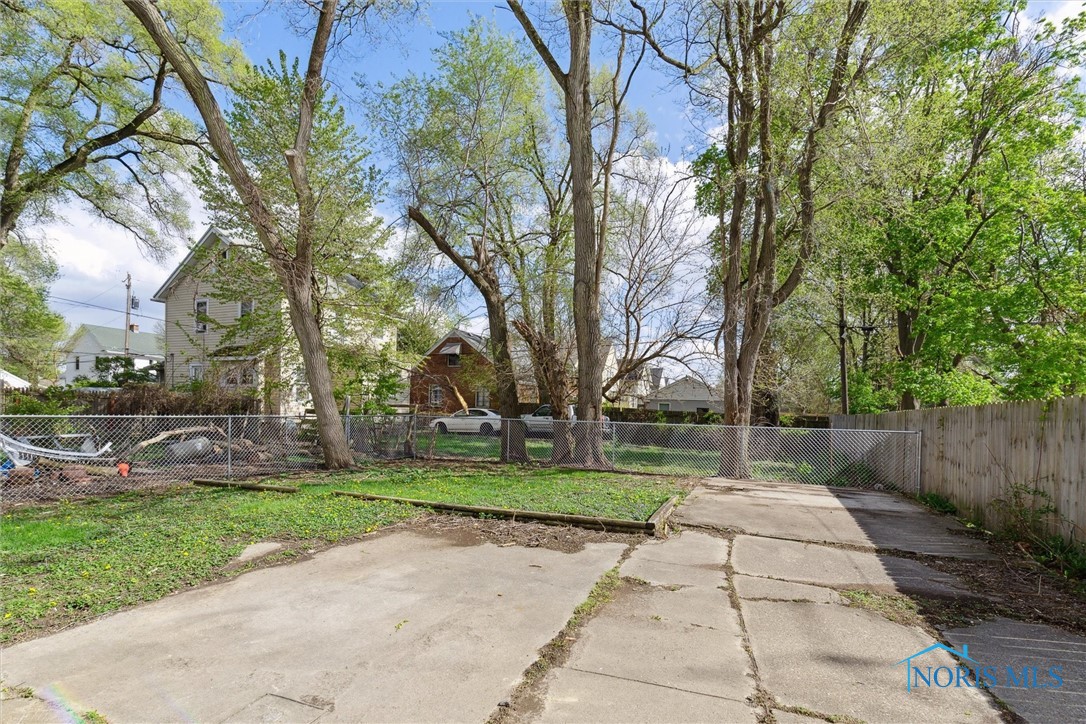 911 Alvison Road, Toledo, Ohio image 37