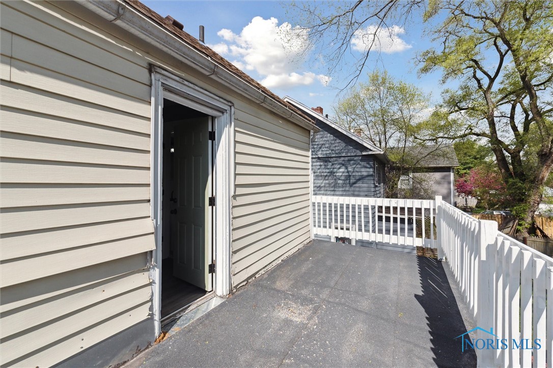 911 Alvison Road, Toledo, Ohio image 33