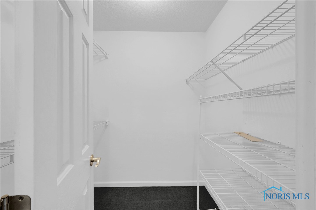 4506 Woodridge Drive, Sandusky, Ohio image 22