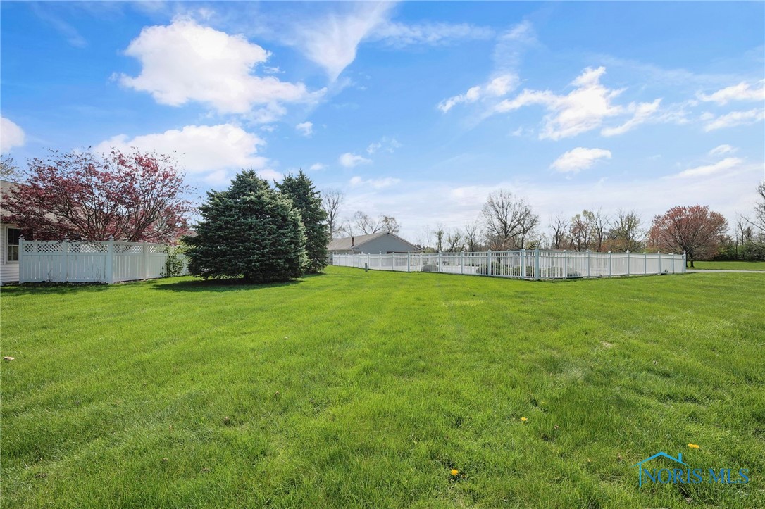 4506 Woodridge Drive, Sandusky, Ohio image 44
