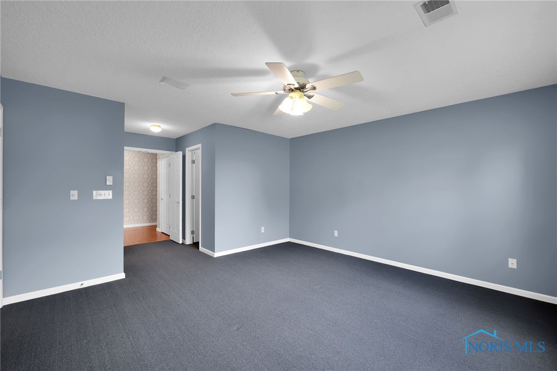4506 Woodridge Drive, Sandusky, Ohio image 18