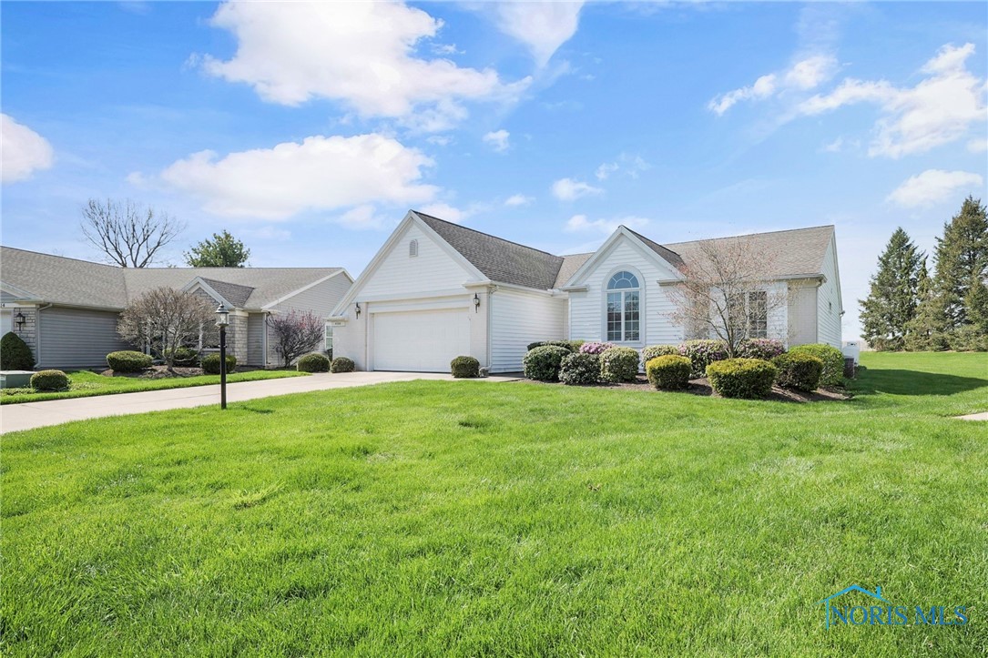 4506 Woodridge Drive, Sandusky, Ohio image 1