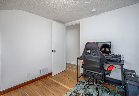 Tiny photo for 1450 S Lallendorf Road, Oregon, OH 43616 (MLS # 6136618)