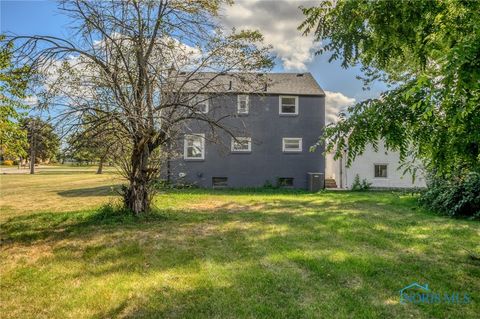 Tiny photo for 1450 S Lallendorf Road, Oregon, OH 43616 (MLS # 6136618)