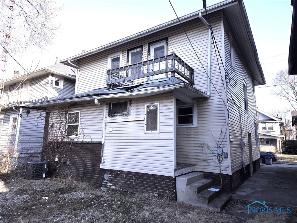 521 Bates Road, Toledo, Ohio image 2
