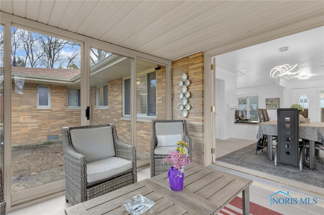 2316 Lynn Park Drive, Toledo, Ohio image 25