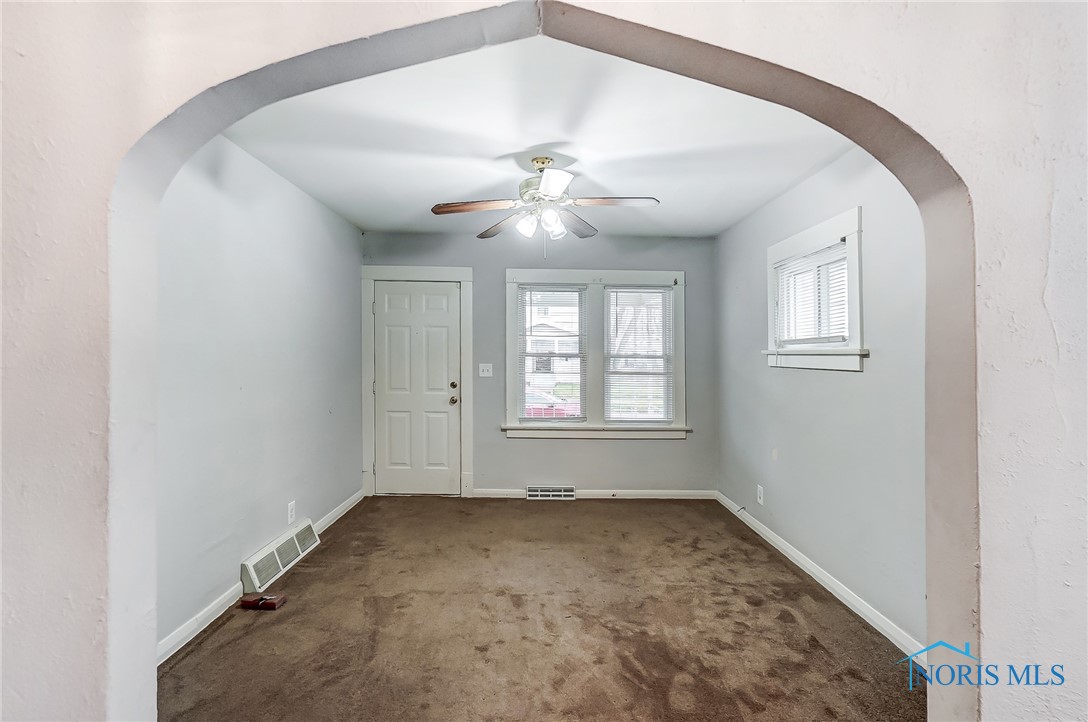 630 Marmion Avenue, Toledo, Ohio image 6