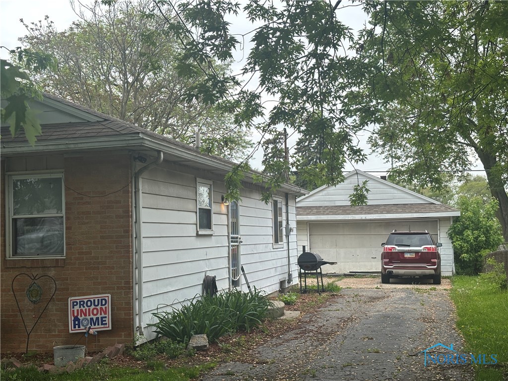 1217 Freedom Street, Toledo, Ohio image 3