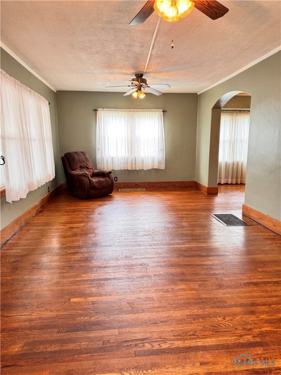 305 N Harrison Street, Montpelier, Ohio image 3