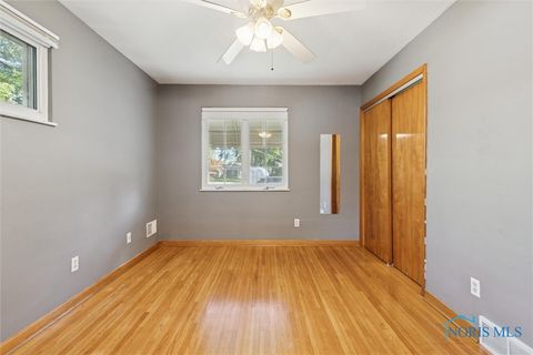 Tiny photo for 1848 Brierheath Avenue, Toledo, OH 43614 (MLS # 6136797)
